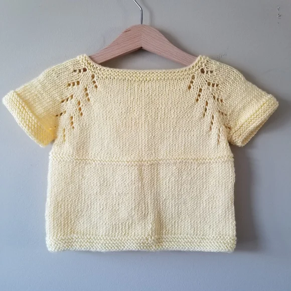 NEW Hand Knitted 2- 3 Years old Short Sleeve Yellow Cardigan - Picture 3 of 3